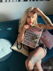 Jessica ⭐️portuguesa  1-vez  a cavalona chegou xxl sem engan