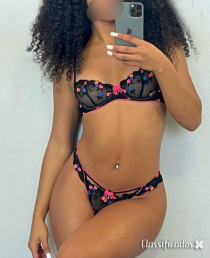 MULATA MUITO QUENTE E GATA