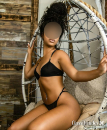 MULATA MUITO QUENTE E GATA