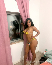 Carol Fernandes ,Doce como mel