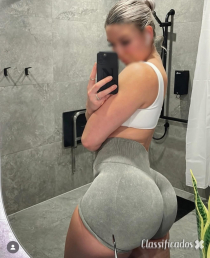 Loira Rabão gostoso