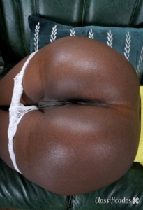 Africana gostosa na Tapada das Mercês