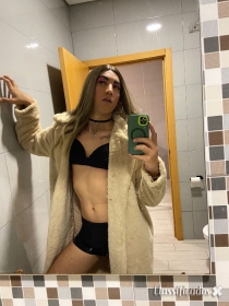 Girl Trans latina - Quente