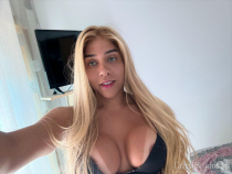 Pamela Carinhosa