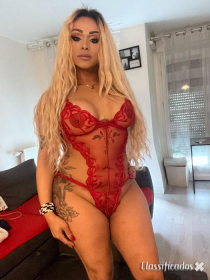1x travesti loira sedução para todos seus delírios.