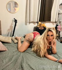 1x travesti loira sedução para todos seus delírios.