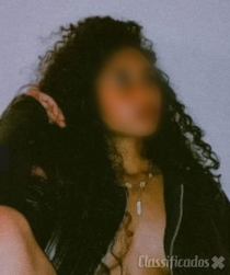 Garota sensual a tua espera