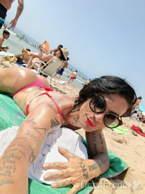 ATHENA VENTURA FÊMEA GULOSA - LISBOA ( VENDO VÍDEOS )