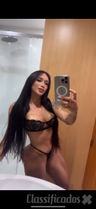 Aline Tavares