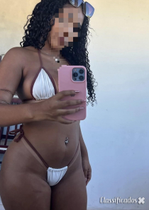 Morena em brasa  oral divino