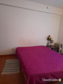 Quarto em Santa Maria da feira a semana