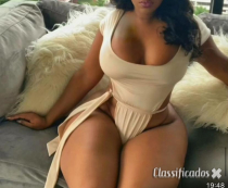 Ana chica con muchas curvas lígame Setubal
