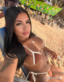 Mirella 19 aninhos disponível somente deslocação