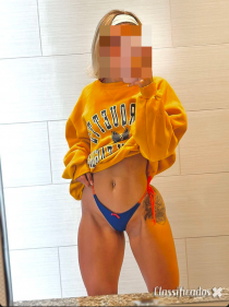 Jovem desinibida e picante