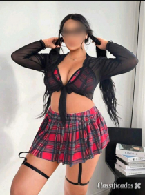 DANIELA UNIVERSITARIA EVORA
