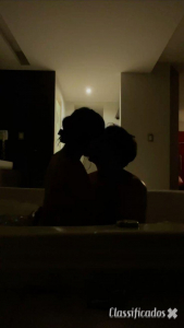 casal gostoso de 21 e 34 anos