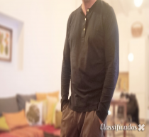 Disponível para mulheres ou casal