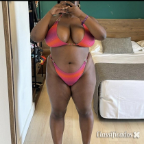 NOVIDADE SARA AFRICANA CAVALONA COM PEITOS XXXL